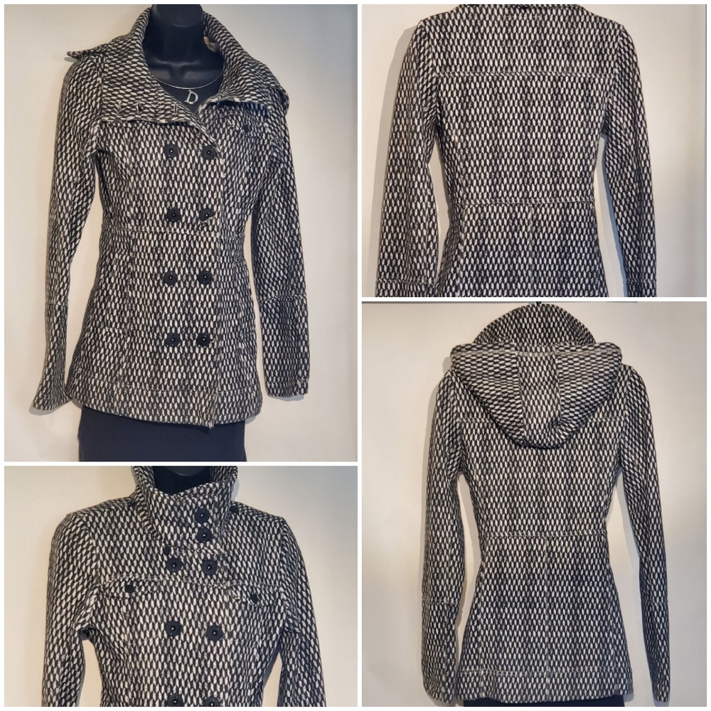 Hurley Black and White Jacket with Removeable Hood XS Double Breasted
